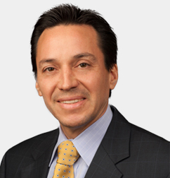 Roberto D. Sanchez-Dahl, CFA