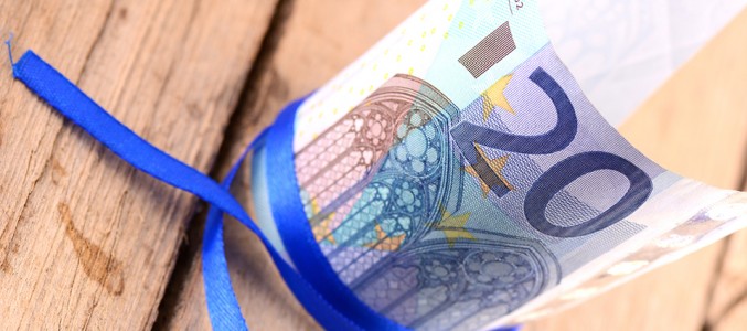 Negative yields, helicopter money-what will central banks try next?